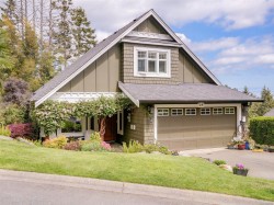 19 Carly Lane  View Royal, BC V9B 0A2