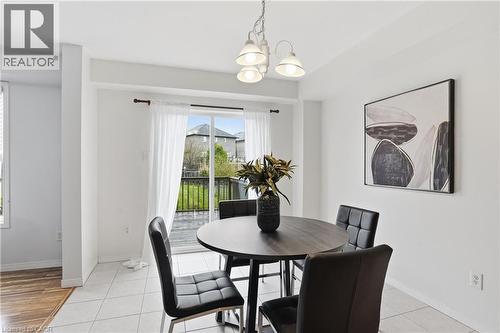156 Provident Way, Hamilton, ON - Indoor Photo Showing Dining Room