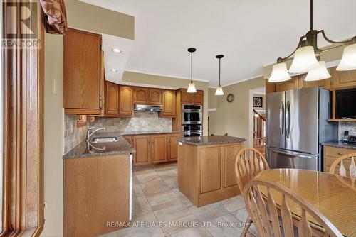 1130 Kennedy Drive, Cornwall, ON - Indoor Photo Showing Kitchen