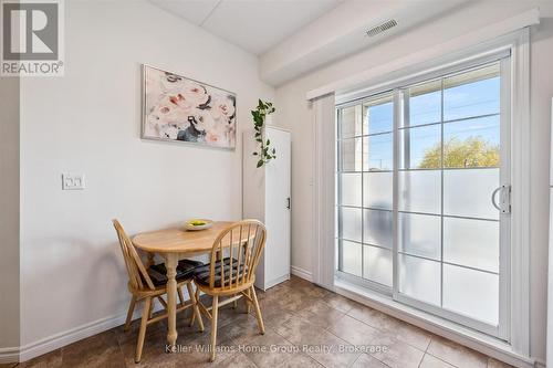 114 - 308 Watson Parkway N, Guelph (Grange Road), ON - Indoor Photo Showing Dining Room