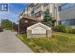 3805 30 Avenue Unit# 403 Vernon, BC V1T 9M3