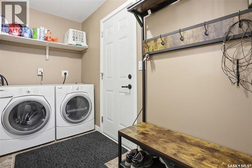 19 4101 Preston Crescent, Regina, SK - Indoor Photo Showing Laundry Room