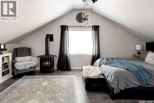 311 F Avenue S, Saskatoon, SK - Indoor Photo Showing Bedroom