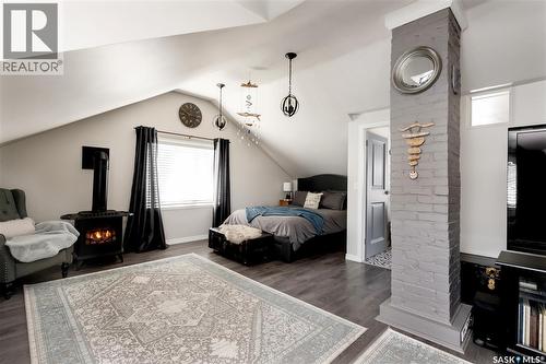 311 F Avenue S, Saskatoon, SK - Indoor Photo Showing Bedroom