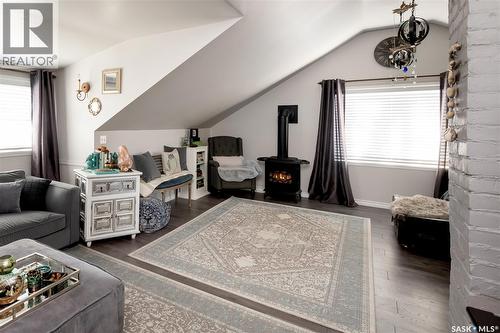311 F Avenue S, Saskatoon, SK - Indoor