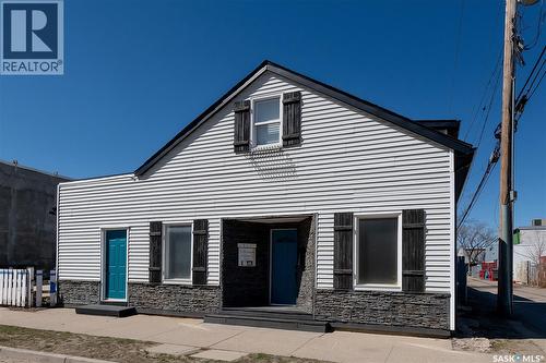 311 F Avenue S, Saskatoon, SK - Outdoor