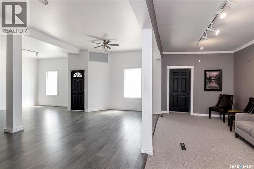 311 F Avenue S, Saskatoon, SK - Indoor