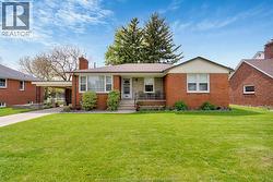 273 HENKEL PLACE Windsor, ON N8Y 2E8