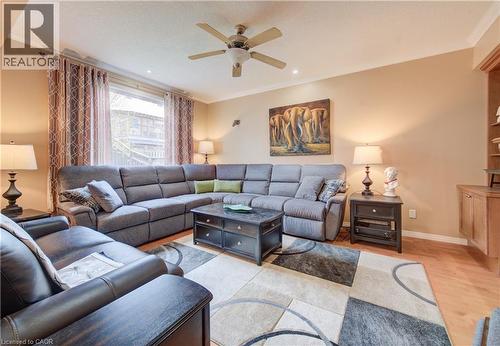 699 Commonwealth Crescent, Kitchener, ON - Indoor Photo Showing Living Room