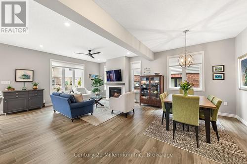 1010 Wright Drive, Midland, ON - Indoor
