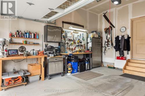 1010 Wright Drive, Midland, ON - Indoor Photo Showing Other Room