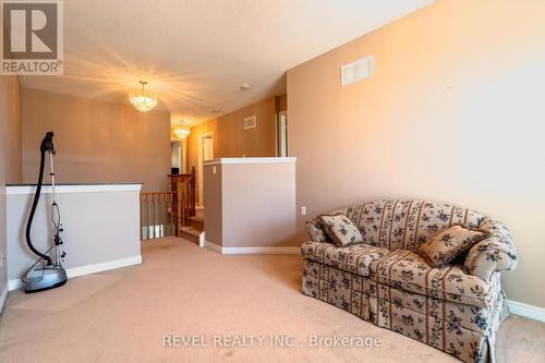 4871 James Austin Drive, Mississauga, ON - Indoor