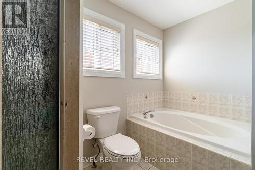 4871 James Austin Drive, Mississauga, ON - Indoor Photo Showing Bathroom