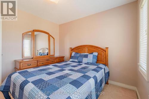 4871 James Austin Drive, Mississauga, ON - Indoor Photo Showing Bedroom