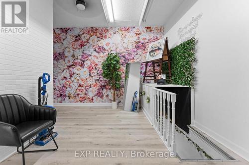 213 Lakeshore Road E, Mississauga, ON - Outdoor