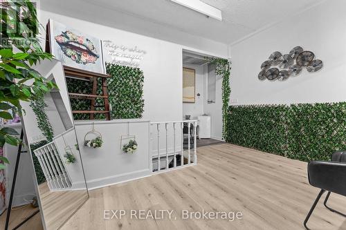 213 Lakeshore Road E, Mississauga, ON - 