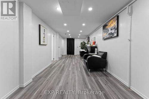 213 Lakeshore Road E, Mississauga, ON - Indoor Photo Showing Other Room