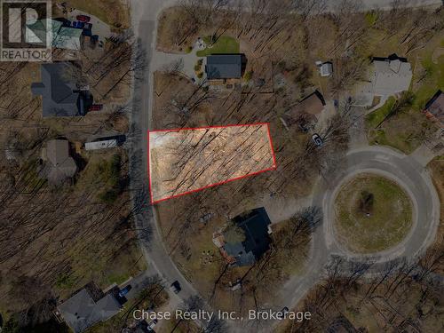 7 Oneida Crescent, Tiny, ON 