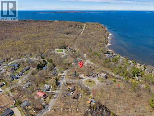 7 Oneida Crescent, Tiny, ON 