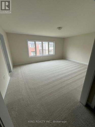 82 Sunflower Crescent, Thorold, ON - Indoor Photo Showing Other Room