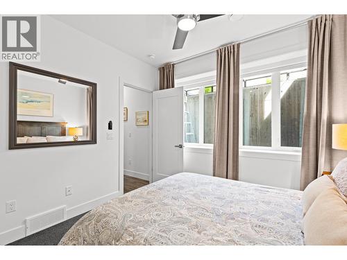 3643 Wild Rose Road, Kelowna, BC - Indoor Photo Showing Bedroom