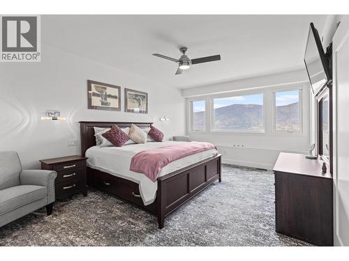 3643 Wild Rose Road, Kelowna, BC - Indoor Photo Showing Bedroom