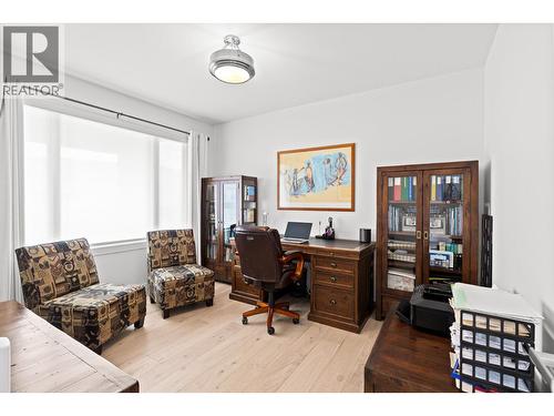 3643 Wild Rose Road, Kelowna, BC - Indoor Photo Showing Office