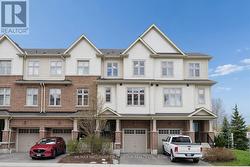 3 WESTBURY WAY Whitby, ON L1M 0L9