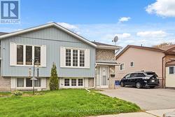 MAIN - 1306 VALLEY DRIVE Oshawa, ON L1J 7J7