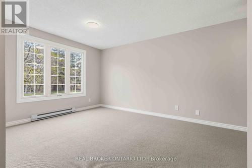 Main - 1306 Valley Drive, Oshawa, ON - Indoor Photo Showing Other Room