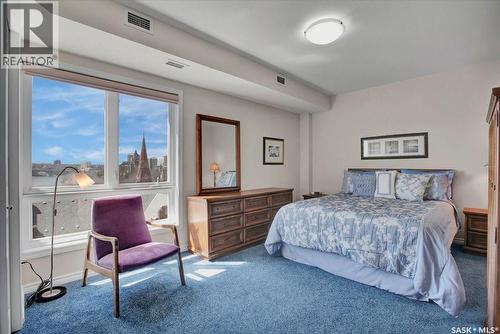 909 902 Spadina Crescent E, Saskatoon, SK - Indoor Photo Showing Bedroom