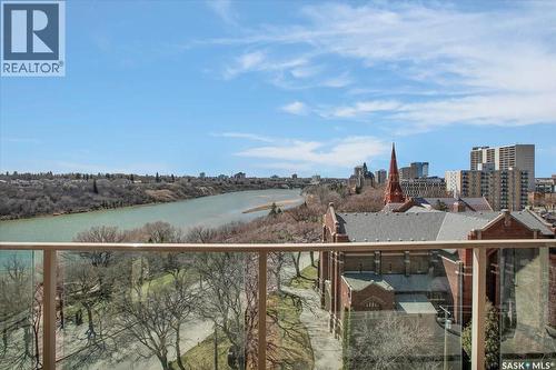 909 902 Spadina Crescent E, Saskatoon, SK - Outdoor With Balcony With View