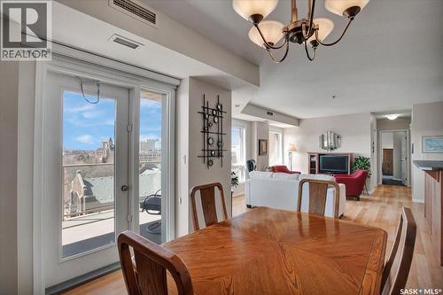 909 902 Spadina Crescent E, Saskatoon, SK - Indoor Photo Showing Dining Room