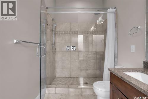 914 Paton Bay, Saskatoon, SK - Indoor Photo Showing Bathroom