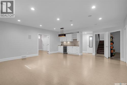 914 Paton Bay, Saskatoon, SK - Indoor