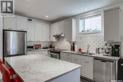 1024 Temperance Street, Saskatoon, SK - Indoor Photo Showing Kitchen With Stainless Steel Kitchen With Double Sink With Upgraded Kitchen