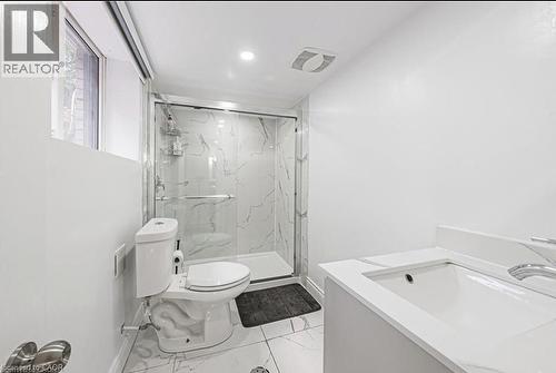 Full bath on lower level - 267 Erb Street E, Waterloo, ON - Indoor Photo Showing Bathroom