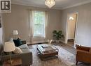 24 East 25Th Street, Hamilton, ON  - Indoor Photo Showing Living Room 