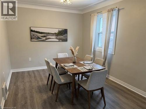 24 East 25Th Street, Hamilton, ON - Indoor Photo Showing Dining Room