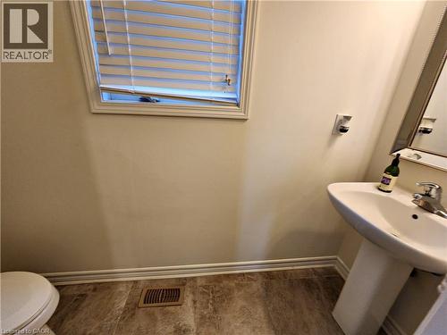 259 Grovehill Crescent, Kitchener, ON - Indoor Photo Showing Bathroom