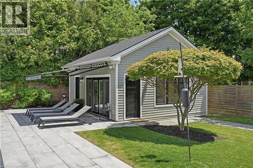 Pool House - 735 George Street, Burlington, ON 