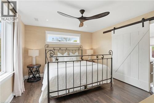 735 George Street, Burlington, ON - Indoor Photo Showing Other Room
