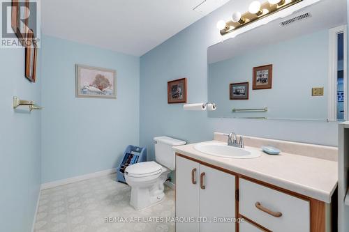 297 Ivan Crescent, Cornwall, ON - Indoor Photo Showing Bathroom
