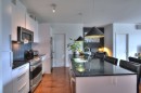 Kitchen - 114-750 32E Avenue, Montréal (Lachine), QC  - Indoor Photo Showing Kitchen With Upgraded Kitchen 