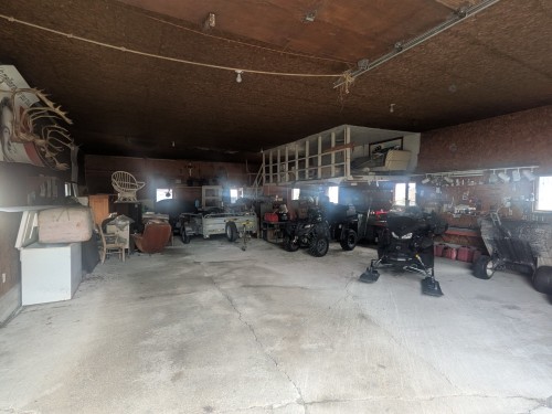 Barn - 3779 Route 111 E., Amos, QC - Indoor Photo Showing Garage