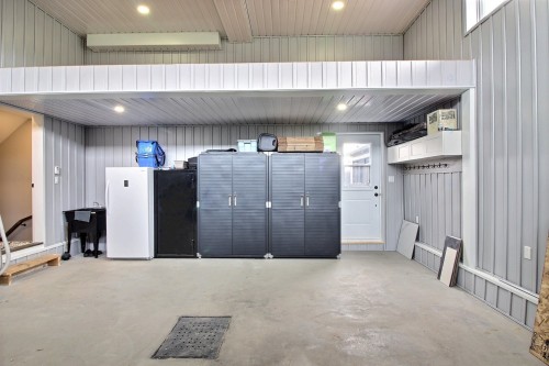 Garage - 30 Rue Élizabeth, Saint-André-D'Argenteuil, QC - Indoor