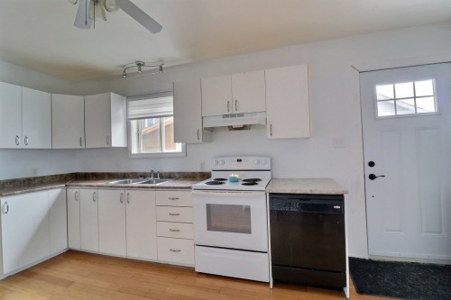 Cuisine - 35 Av. Dallaire, Rouyn-Noranda, QC - Indoor Photo Showing Kitchen With Double Sink