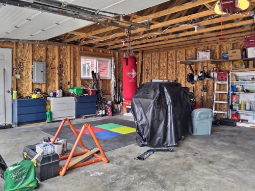 Garage - 649 Place Maisonneuve, Rouyn-Noranda, QC - Indoor Photo Showing Basement