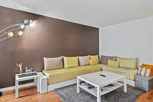 Salon - 649 Place Maisonneuve, Rouyn-Noranda, QC - Indoor Photo Showing Living Room