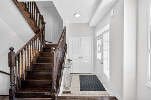 190 East'S Corners Boulevard, Vaughan, ON - Indoor Photo Showing Other Room